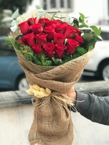 25 Adet Kırmızı Gül Buketi